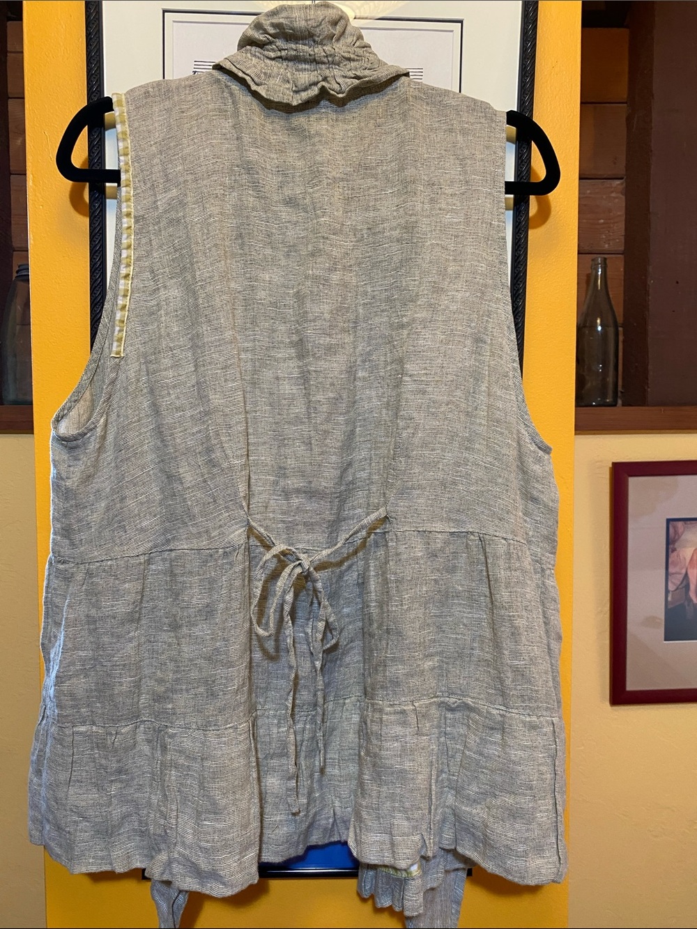 Animale Linen Waterfall Vest - Picture 2 of 12
